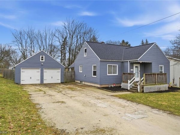 1852 Cramer Avenue, Akron, OH 44312