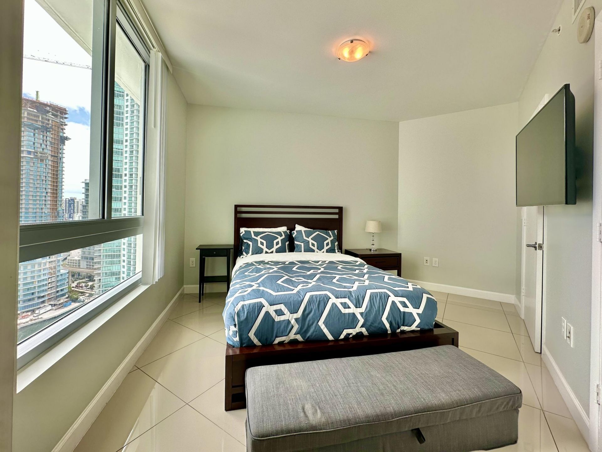 350 S Miami Avenue, Unit 2708, Miami, FL 33130 Photo