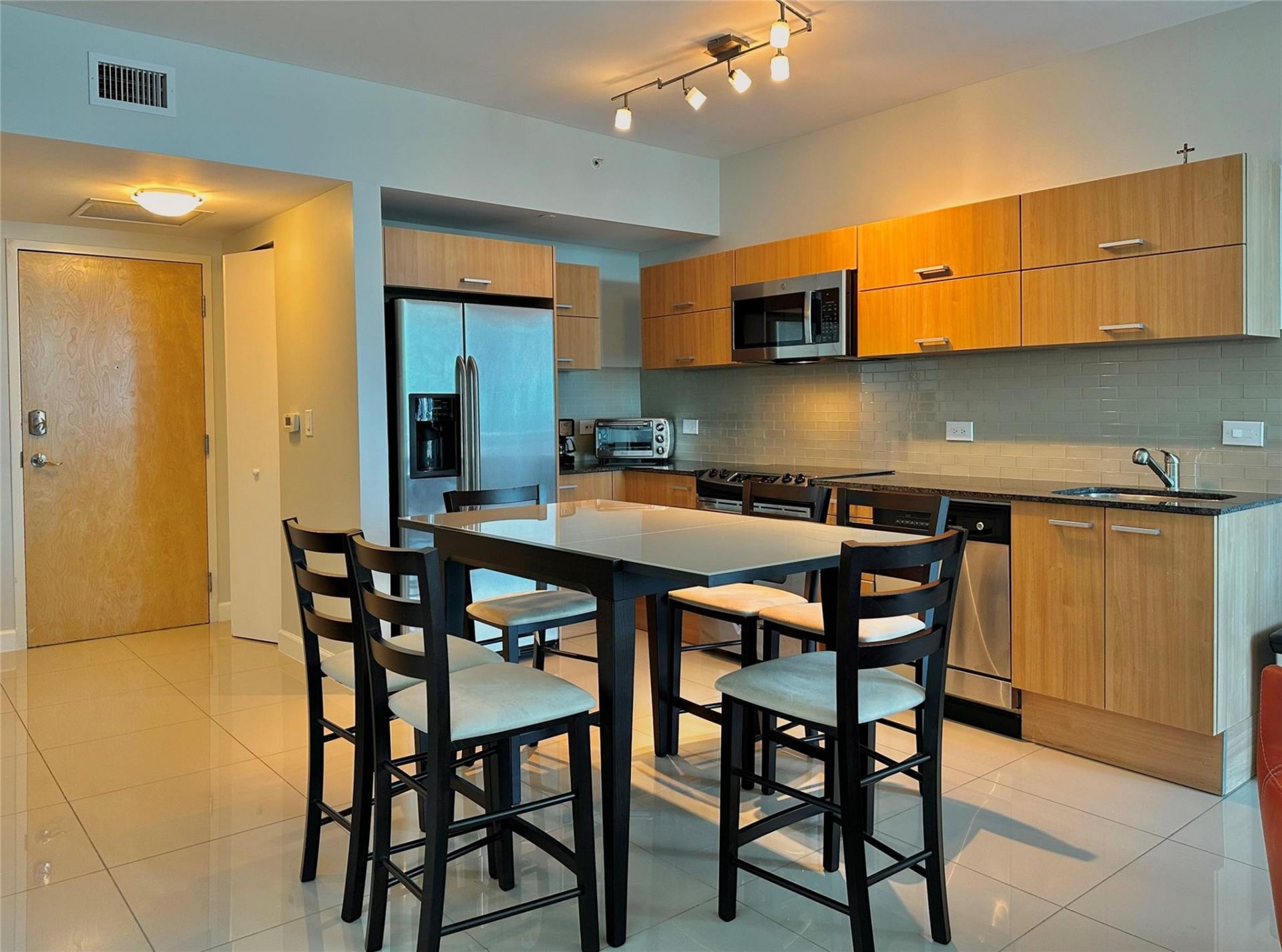 350 S Miami Avenue, Unit 2708, Miami, FL 33130 Photo