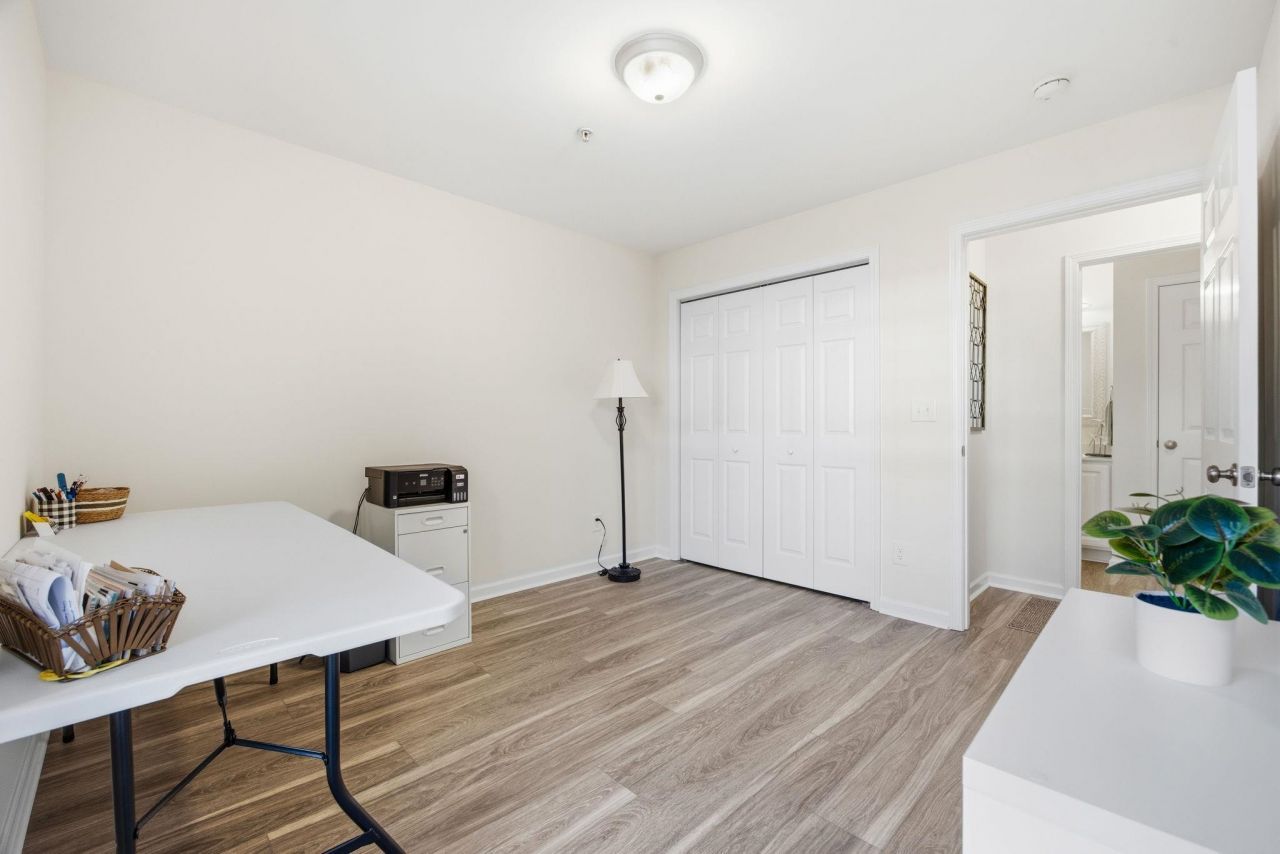 4849 Meadowsweet Dr. Photo 33