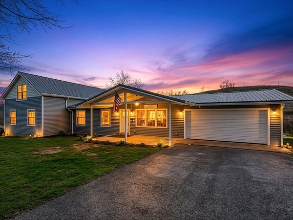 486 Saint Francis Way, Bridgeport, WV 26554