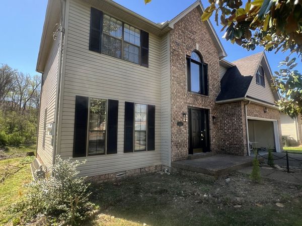 6137 Bradford Hills Dr, Nashville, TN 37211