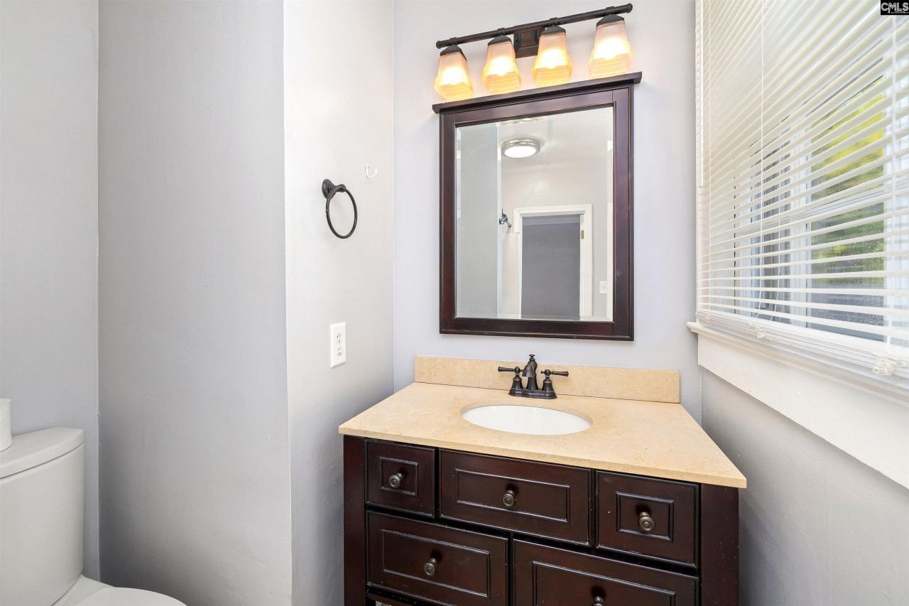 509 Winn Street Photo 23