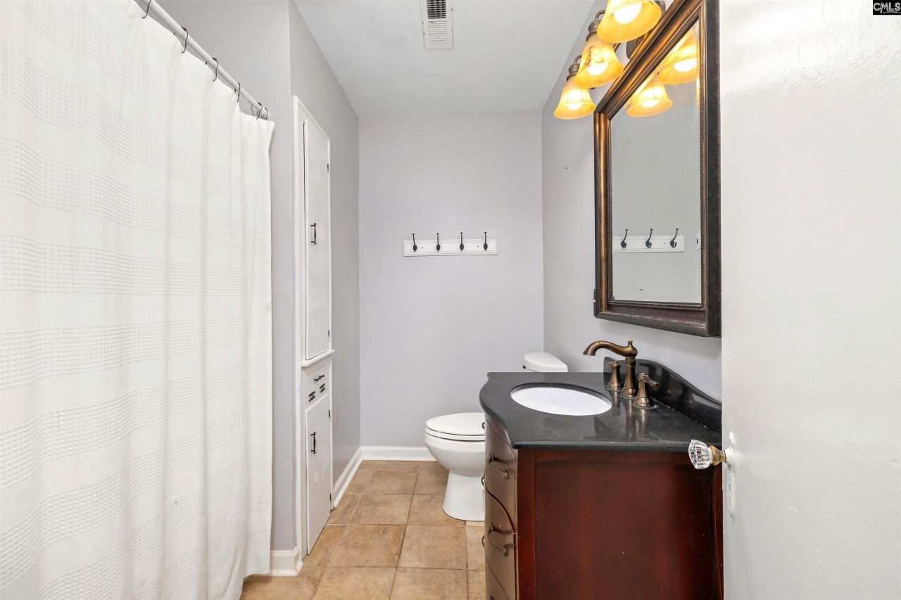 509 Winn Street Photo 28