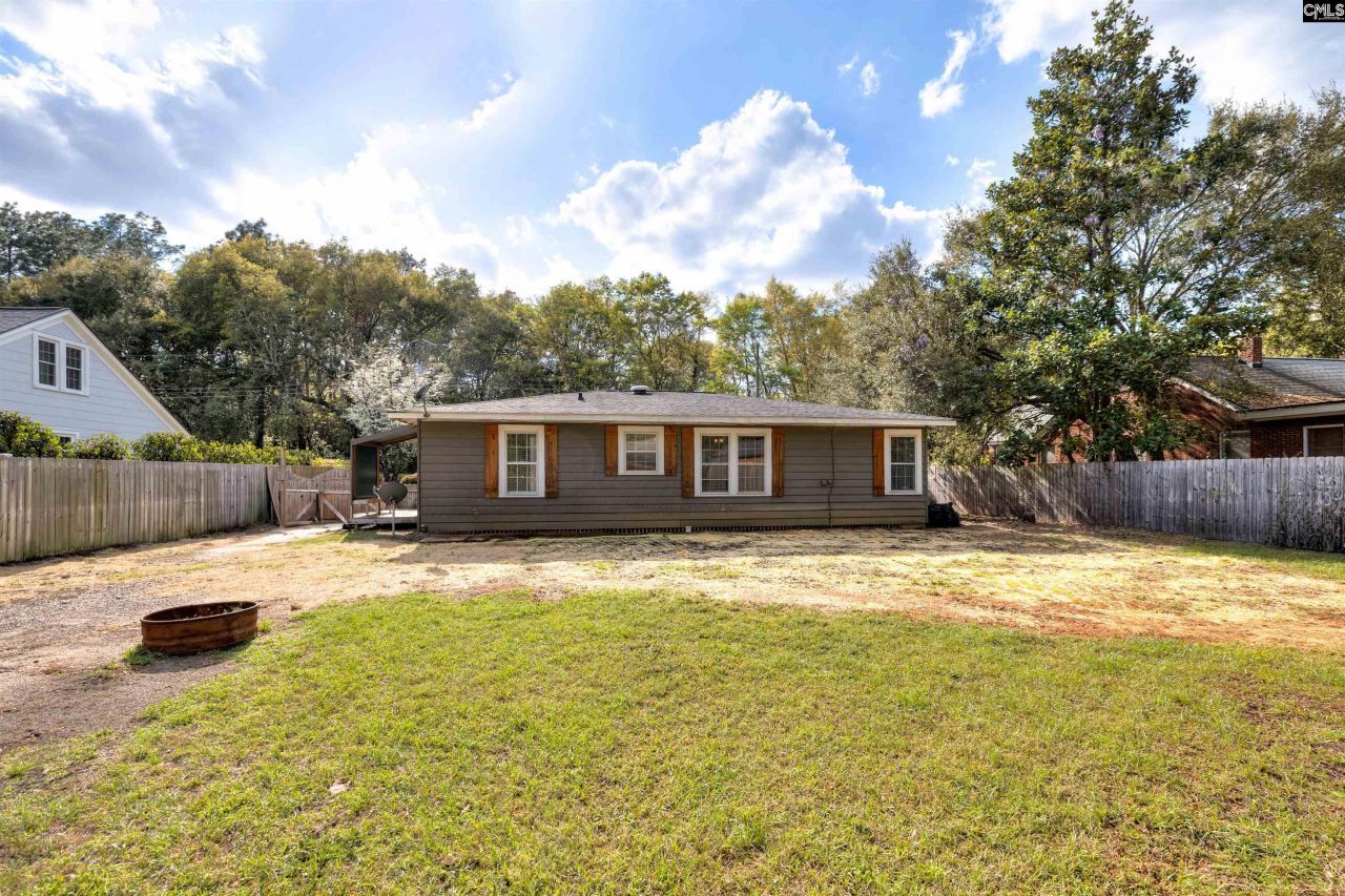 509 Winn Street Photo 8