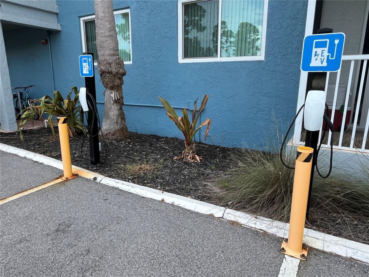 2740 Coconut Bay Ln, Unit 3112 (1H), Sarasota, FL 34237 Photo