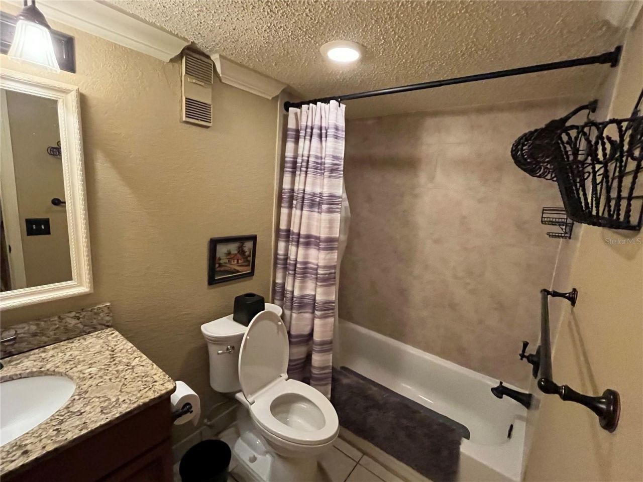 2740 Coconut Bay Ln, Unit 3112 (1H), Sarasota, FL 34237 Photo