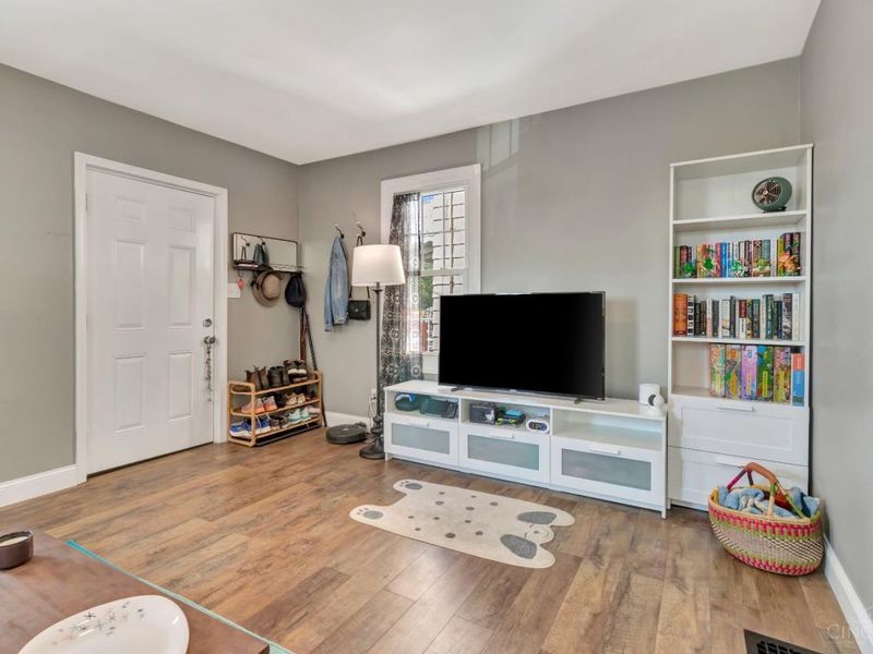 710 E Ross Avenue, Saint Bernard, OH 45217 Photo 10