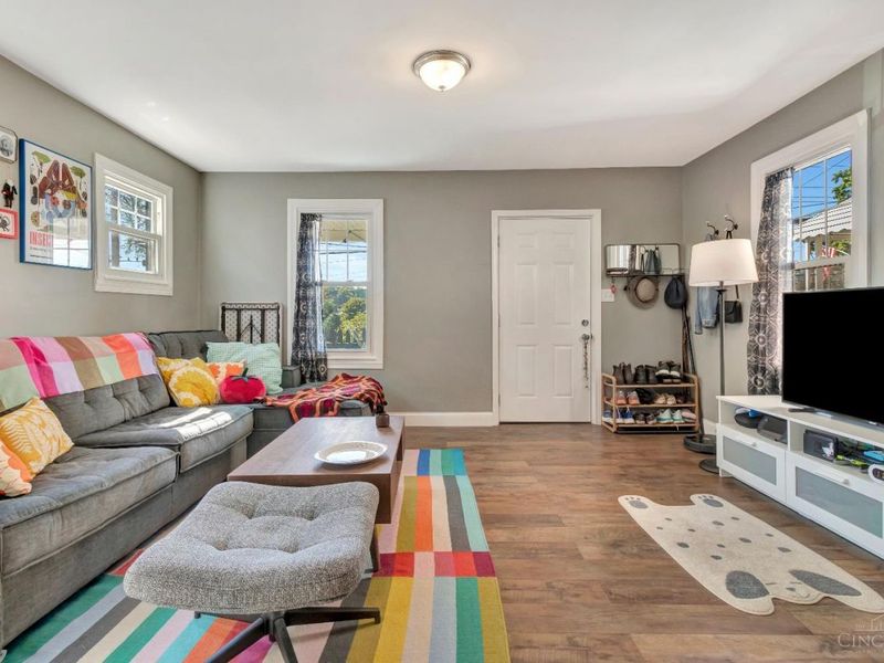 710 E Ross Avenue, Saint Bernard, OH 45217 Photo 9