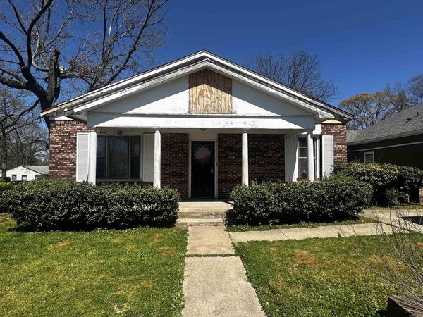 4322 W 17Th St, Little Rock, AR 72204