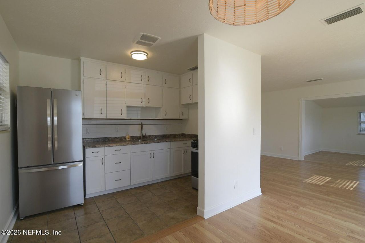 477 Sailfish Drive E, Atlantic Beach, FL 32233 Photo