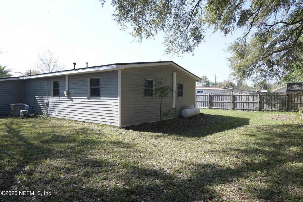 477 Sailfish Drive E, Atlantic Beach, FL 32233 Photo