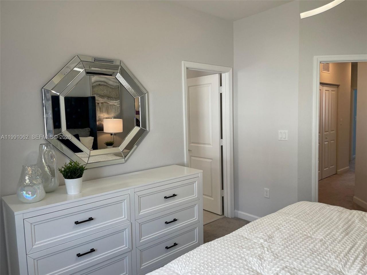 28562 SW 134th Ct , Miami, FL 33033 Photo