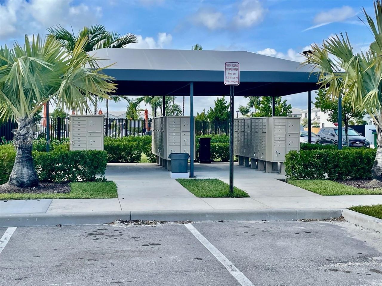 28562 SW 134th Ct , Miami, FL 33033 Photo