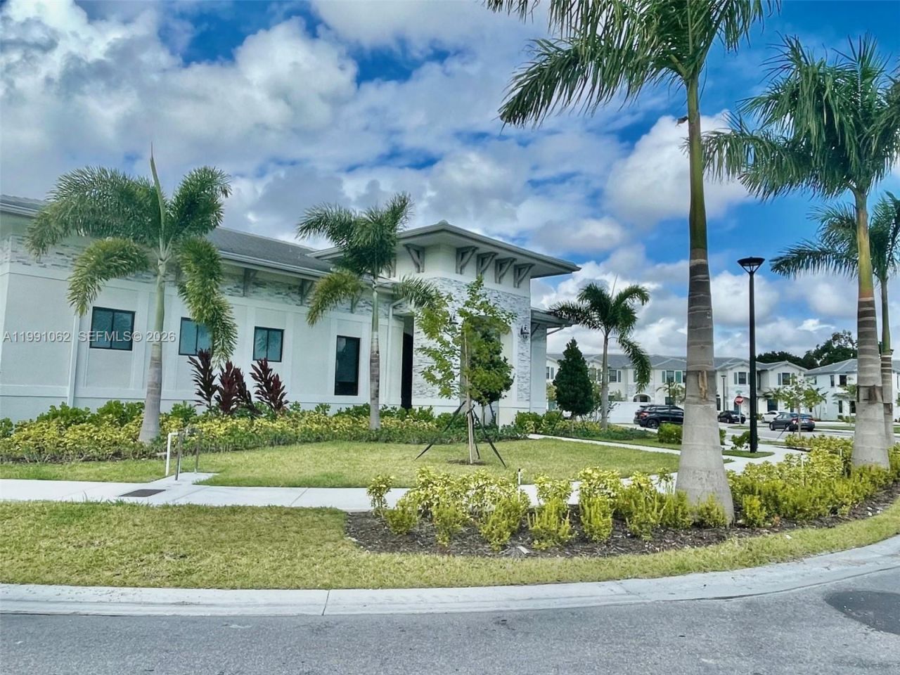 28562 SW 134th Ct , Miami, FL 33033 Photo