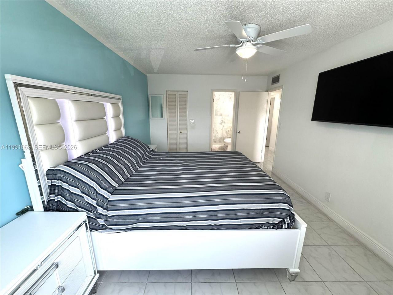 5300 Washington St , Unit V407, Hollywood, FL 33021 Photo