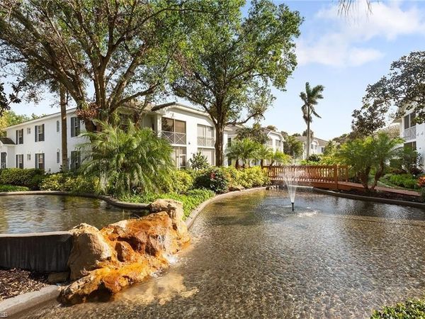 7092 Barrington CIR, Unit 102, NAPLES, FL 34108