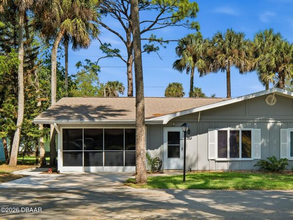 28 Country Club Drive, Unit B, New Smyrna Beach, FL 32168