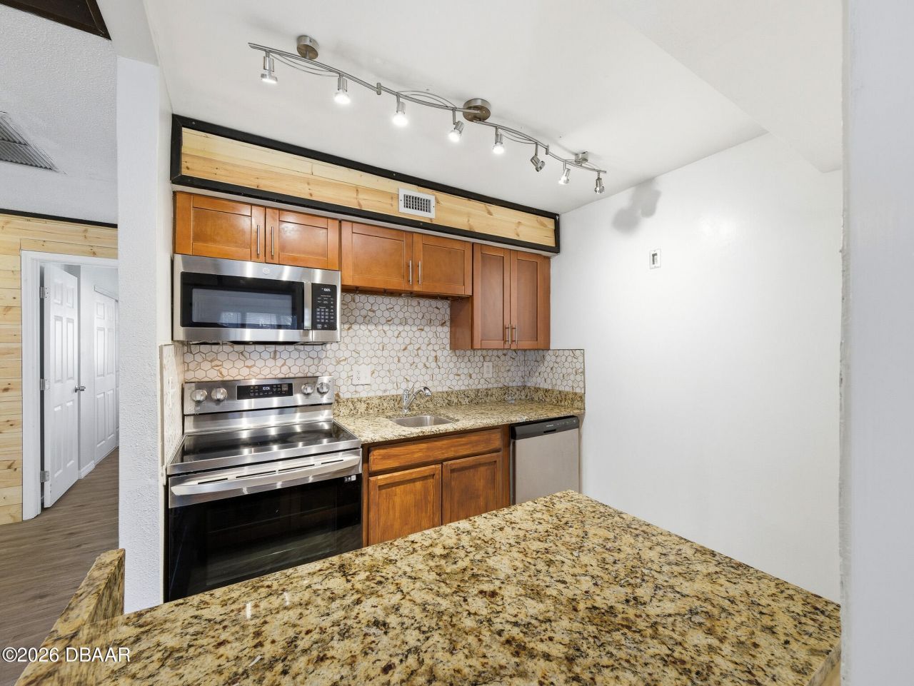 28 Country Club Drive, Unit B, New Smyrna Beach, FL 32168 Photo