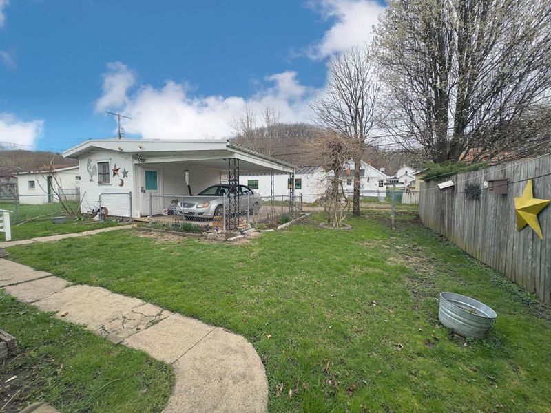 944 Poplar Street , Nelsonville, OH 45764 Photo 14