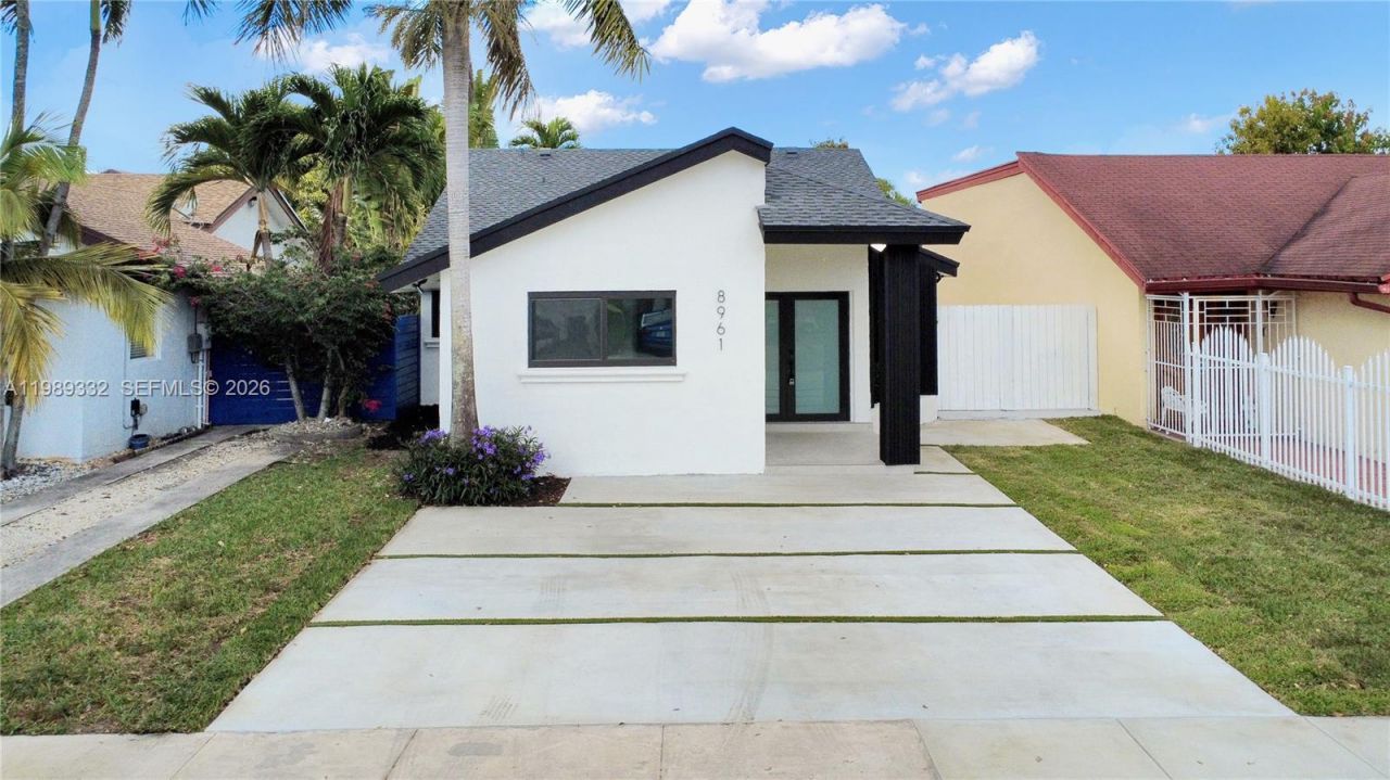 8961 SW 6th St , Miami, FL 33174 Photo