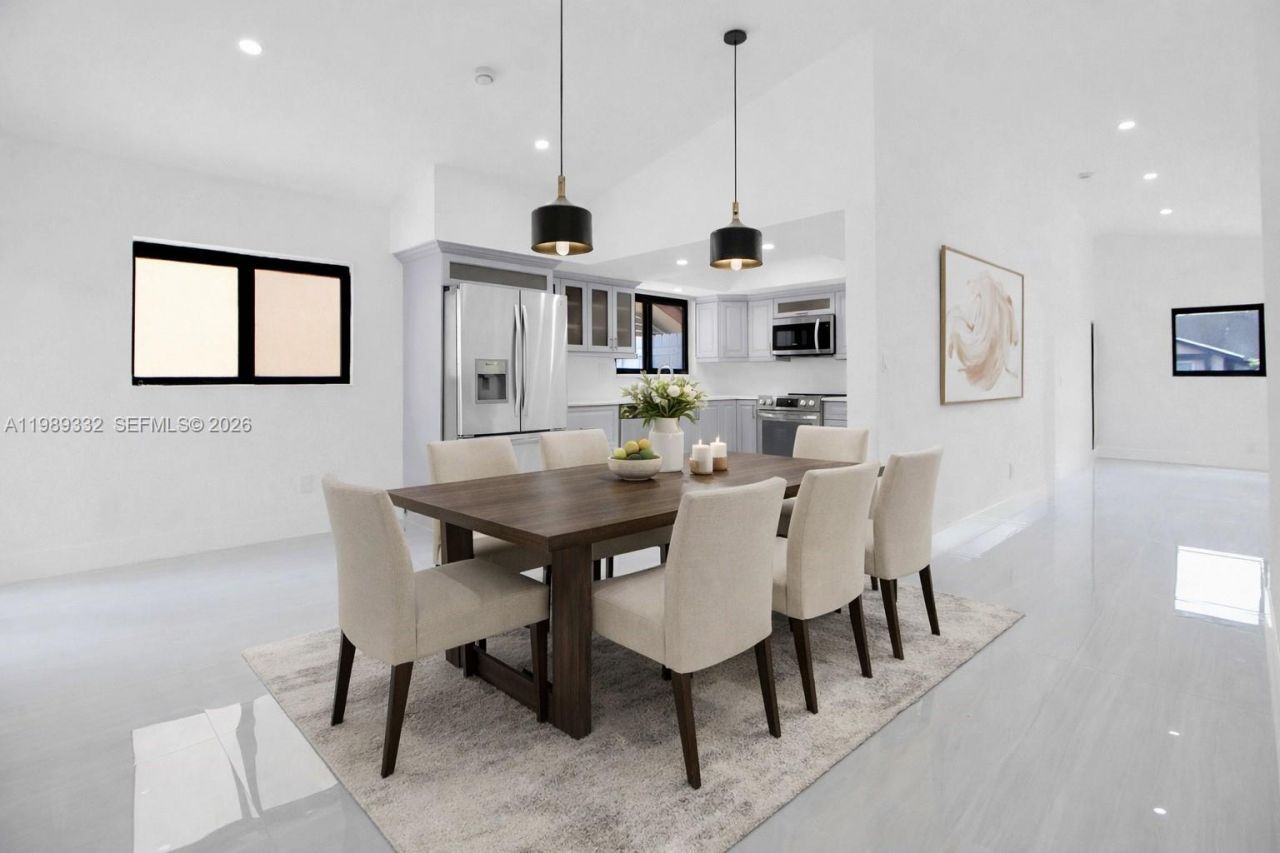 8961 SW 6th St , Miami, FL 33174 Photo