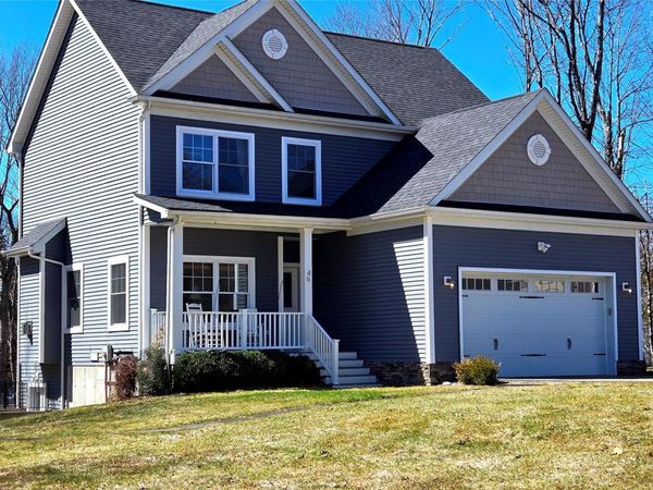 46 Long Hill Road, Hopewell Junction, NY 12533