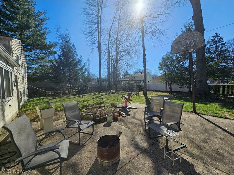 214 Cherry Lane, Avon Lake, OH 44012 Photo 28