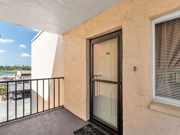 1130 N LAKE PARKER AVENUE , Unit C321, LAKELAND, FL 33805