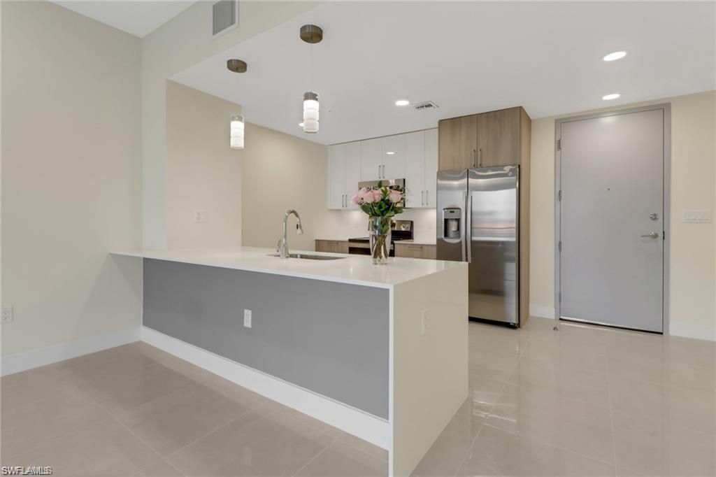 26600 Rosewood Pointe Dr , Unit 303, Bonita Springs, FL 34135 Photo