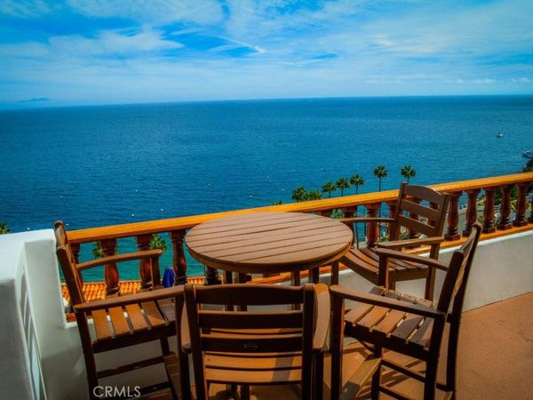 38 Camino De Flores, Avalon, CA 90704