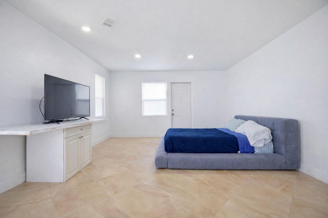 1517 NE 53rd Court, Pompano Beach, FL 33064 Photo