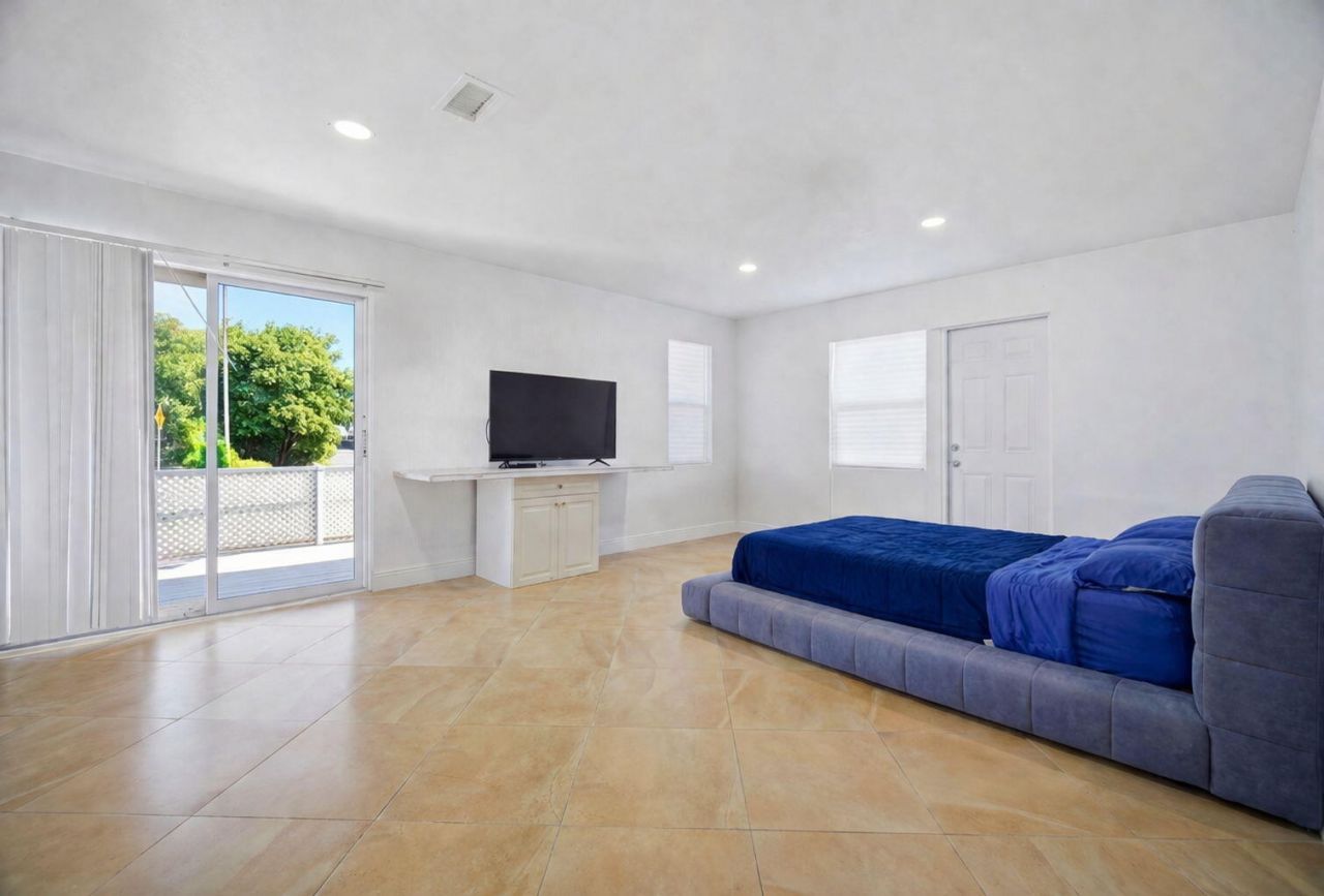 1517 NE 53rd Court, Pompano Beach, FL 33064 Photo