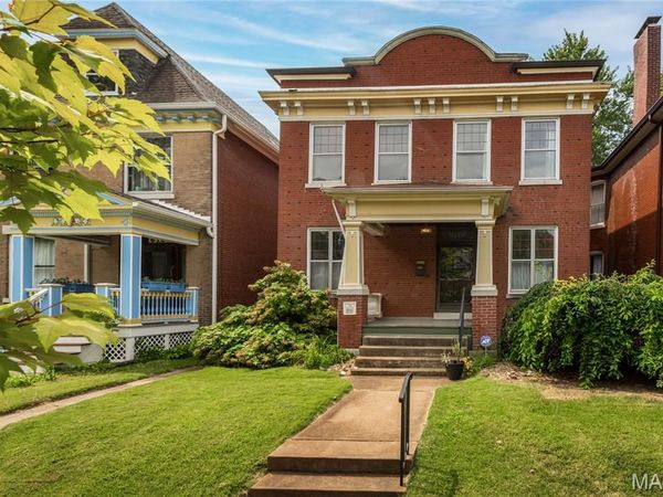 6170 McPherson Avenue, St Louis, MO 63112