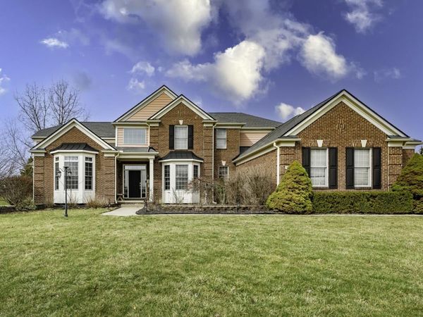 51328 Plymouth Valley Drive, Plymouth, MI 48170