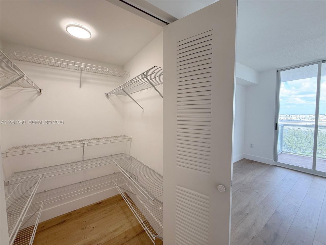 5077 NW 7th St, Unit PH1, Miami, FL 33126 Photo