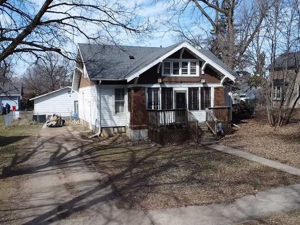 920 Elm Street , Alexandria, MN 56308
