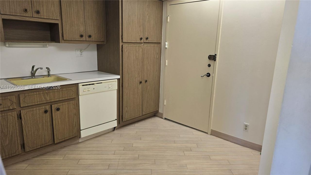 1600 S Ocean Dr, Unit 15J, Hollywood, FL 33019 Photo