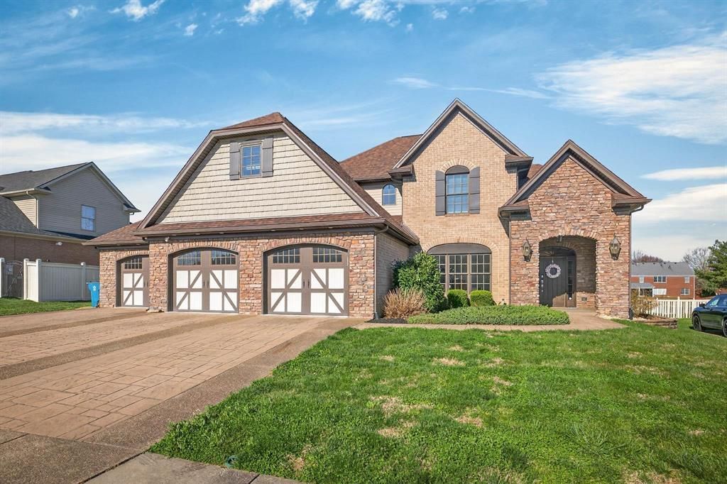 4526 Lake Forest Drive, Owensboro, KY 42303 Main Photo