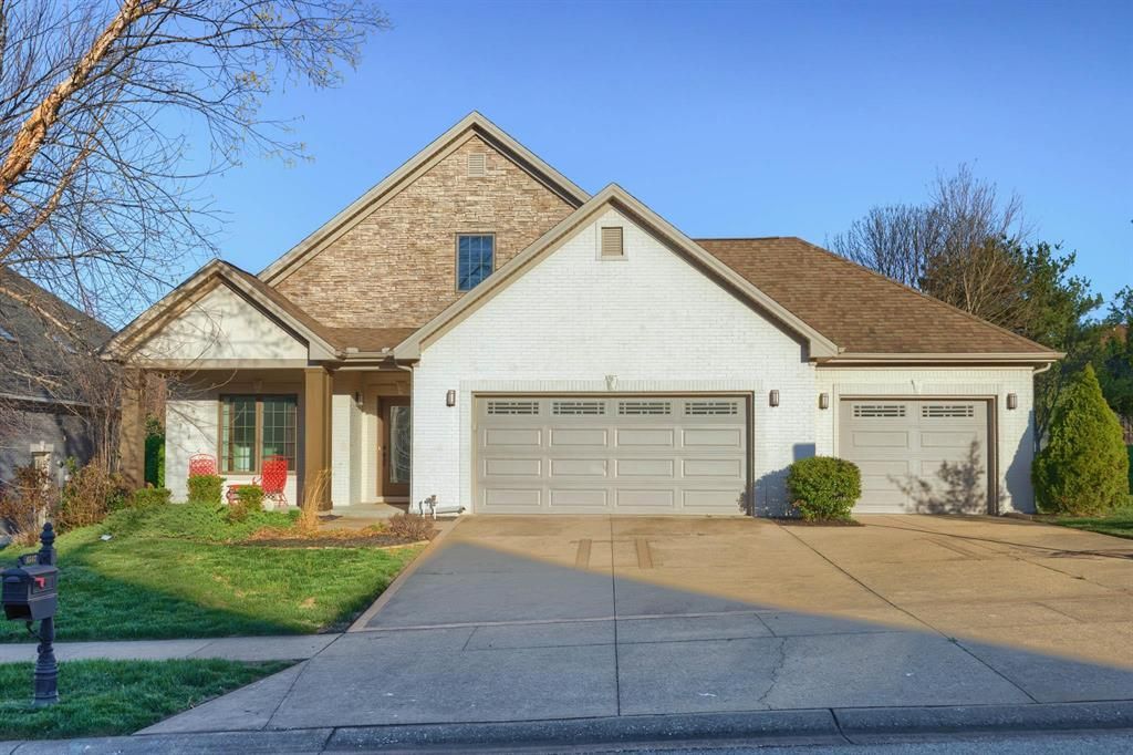 4547 Lake Forest Drive, Owensboro, KY 42303 Main Photo