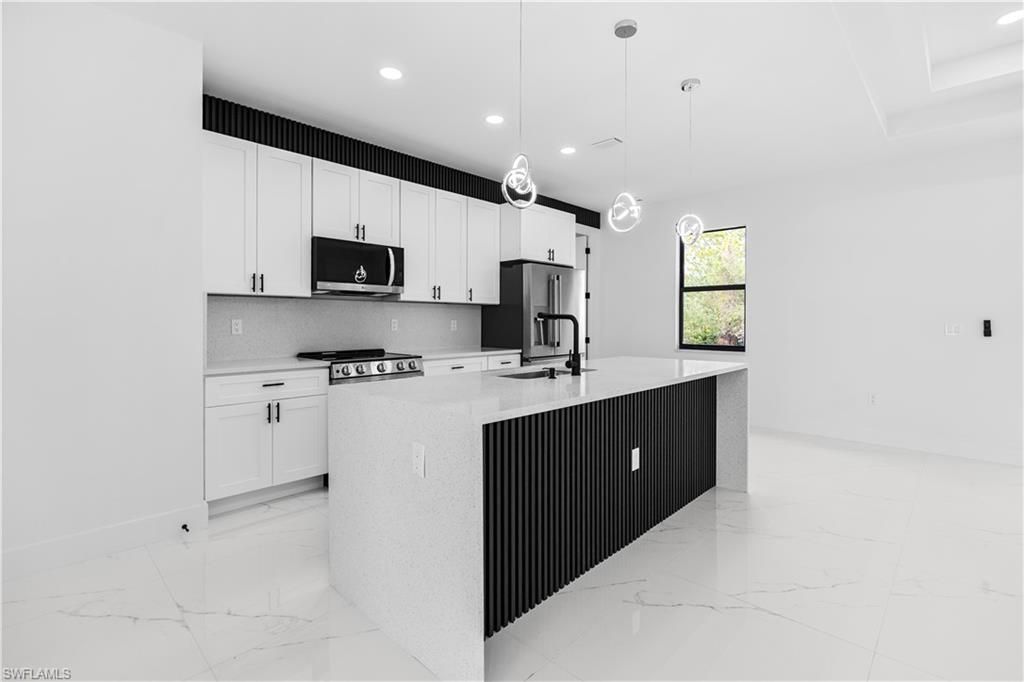 1113 Enrique St E, Lehigh Acres, FL 33974 Photo