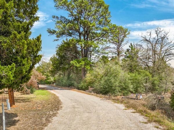 137 Ranchette ST, Bastrop, TX 78602