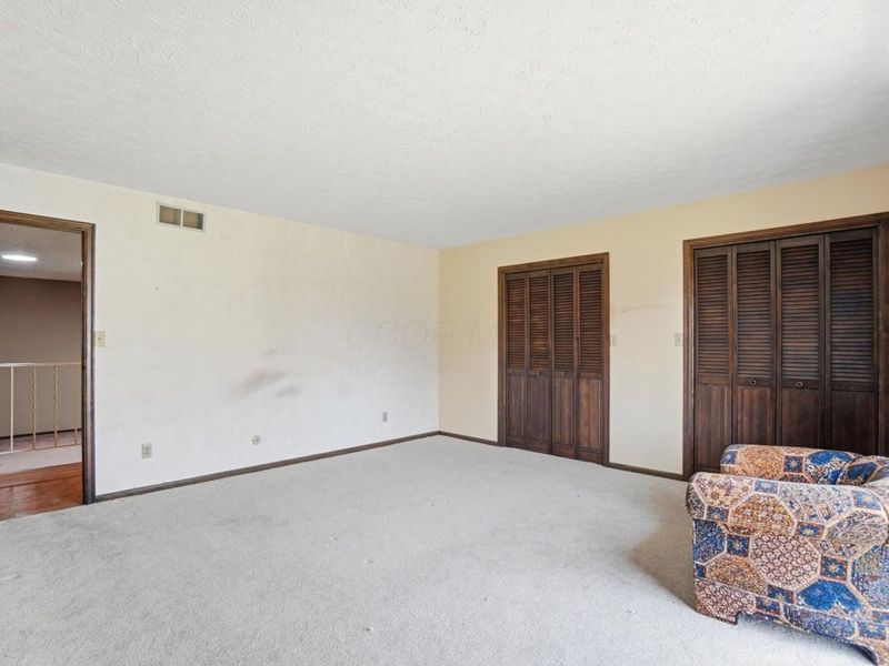 6395 Royalton Drive, Galloway, OH 43119 Photo 13