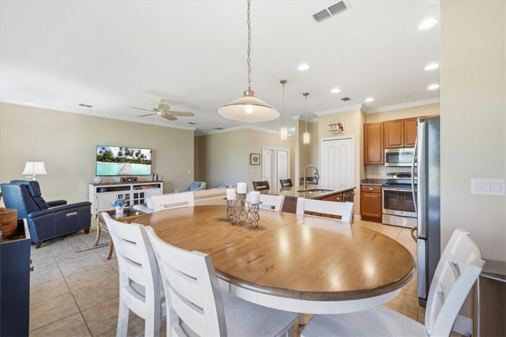 566 Gossamer Wing Way, Sebastian, FL 32958 Photo