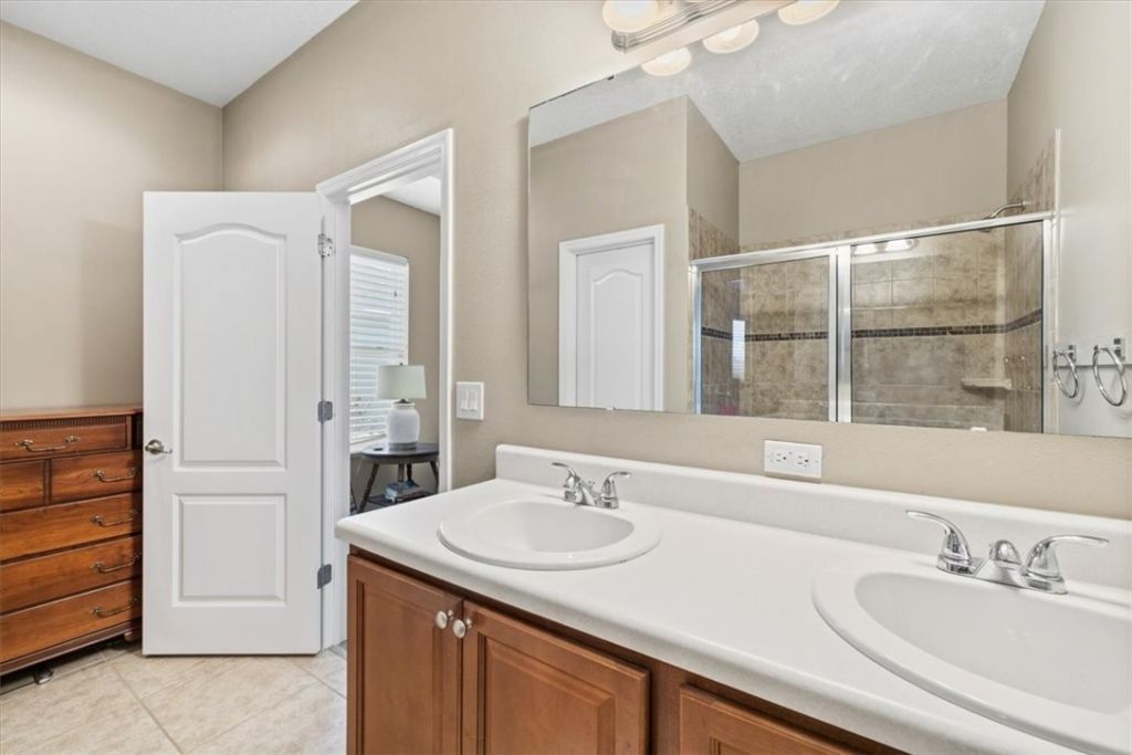 566 Gossamer Wing Way, Sebastian, FL 32958 Photo