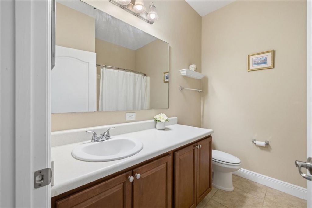 566 Gossamer Wing Way, Sebastian, FL 32958 Photo