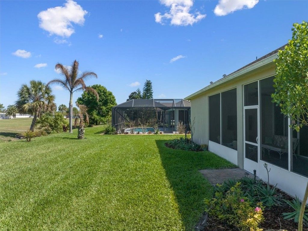 566 Gossamer Wing Way, Sebastian, FL 32958 Photo