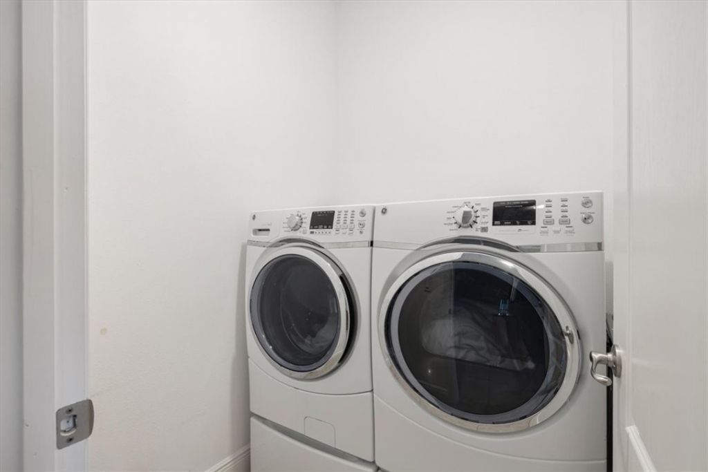 566 Gossamer Wing Way, Sebastian, FL 32958 Photo