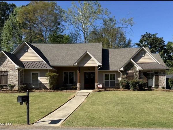111 Suzie Blue Court, Brandon, MS 39042