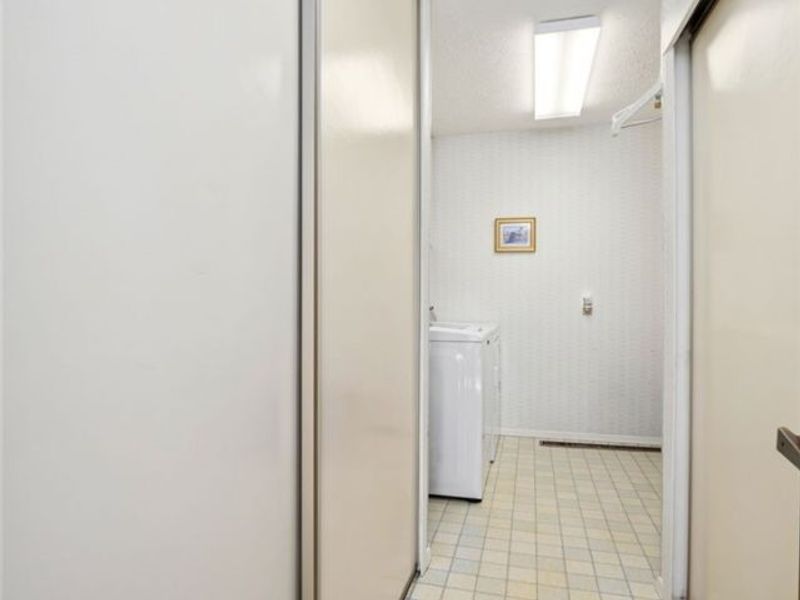 10806 Meadow Trail, Strongsville, OH 44149 Photo 13